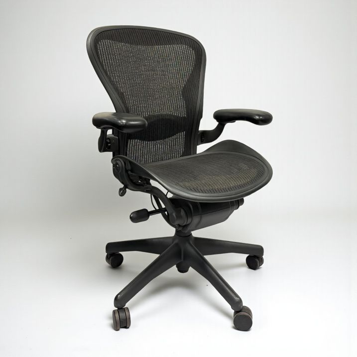 Second Hand Herman Miller Aeron Chair Three Levers AOF