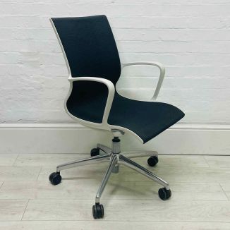 Second Hand Boss Kara Chair - White Frame