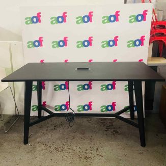Second Hand Black Poseur Table