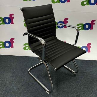 Second Hand Ribbed Back Meeting Chair
