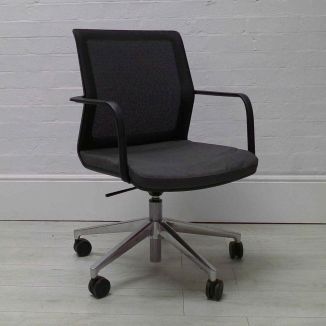 Second Hand Orangebox Workday Meeting Chair - Wheel Base