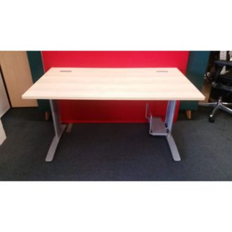 Second Hand White Office Desk - Cable Managed Legs