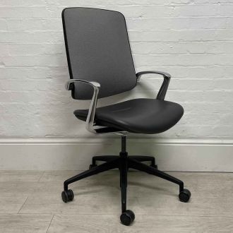 Second Hand Boss Design Meeting Chair