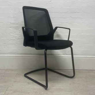 Second Hand Interstuhl Meeting Chair - Black Seat
