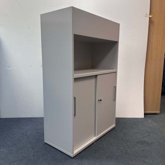 Used Light Grey Planter