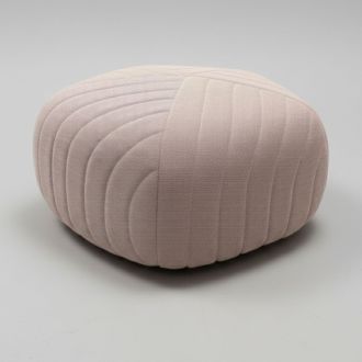 Used Muuto Five Pouf - Light Pink