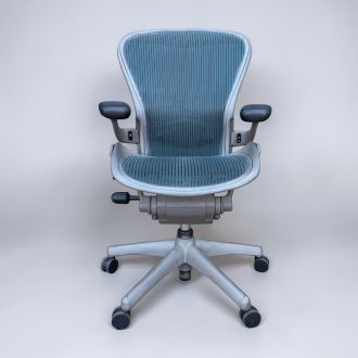 Second Hand Herman Miller Aeron Chair - Green Mesh - Main
