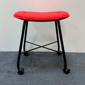 Used Senator Lyft Stool