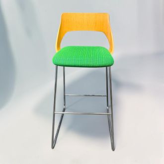 Second Hand Kinnarps High Stool – Green Fabric & Oak Back - Front
