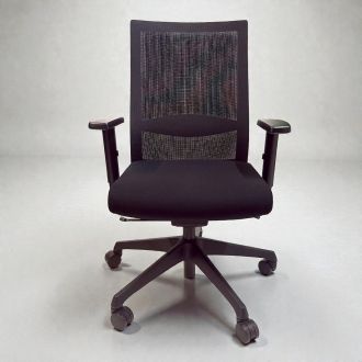 Used Black Mesh Back Office Chair - Front