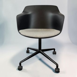 Second Hand Materia Meeting Chair – Black & Grey - Front