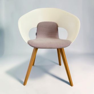 Second Hand Skandiform Visitor Chair – Dusty Pink & White - Front