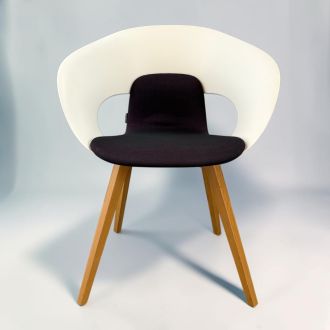 Second Hand Skandiform Visitor Chair – Purple & White - Front