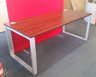 Ex-Display Unite Walnut Bench Desk - Square Legs