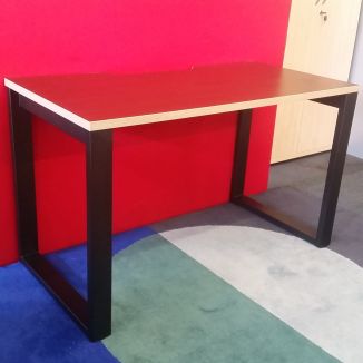 Ex-Display Unite Walnut Bench Desk - Black Square Legs