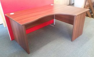 Ex Display Right-Handed Corner Desk - Panel Legs