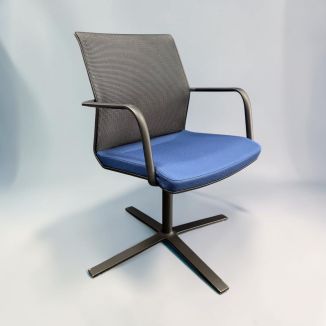Second Hand Orangebox Workday Meeting Chair