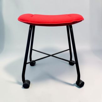 Used Senator Lyft Stool