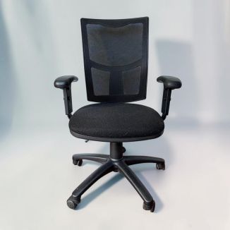 Used Red Mesh Back Office Chair - Front