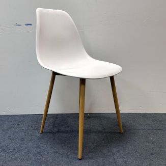 Used White Shell Visitor Chair