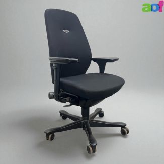 Used Kinnarps Black Fabric Office Chair