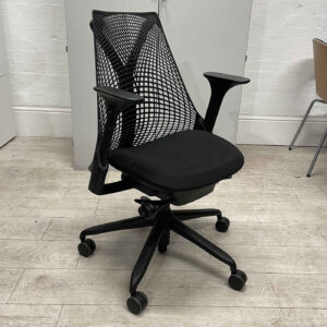 Second-Hand Herman Miller Sayl Chair